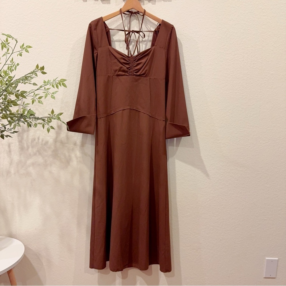 Moon River Halter Detail Ruched Crepe Midi Dress in Brown NWT Size Small - Picture 4 of 13